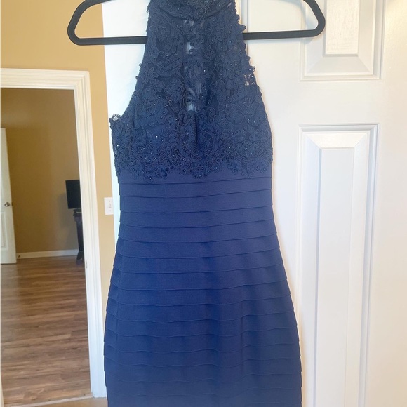 SHERRI HILL SIZE 00 navy blue perfect condition - Picture 2 of 5
